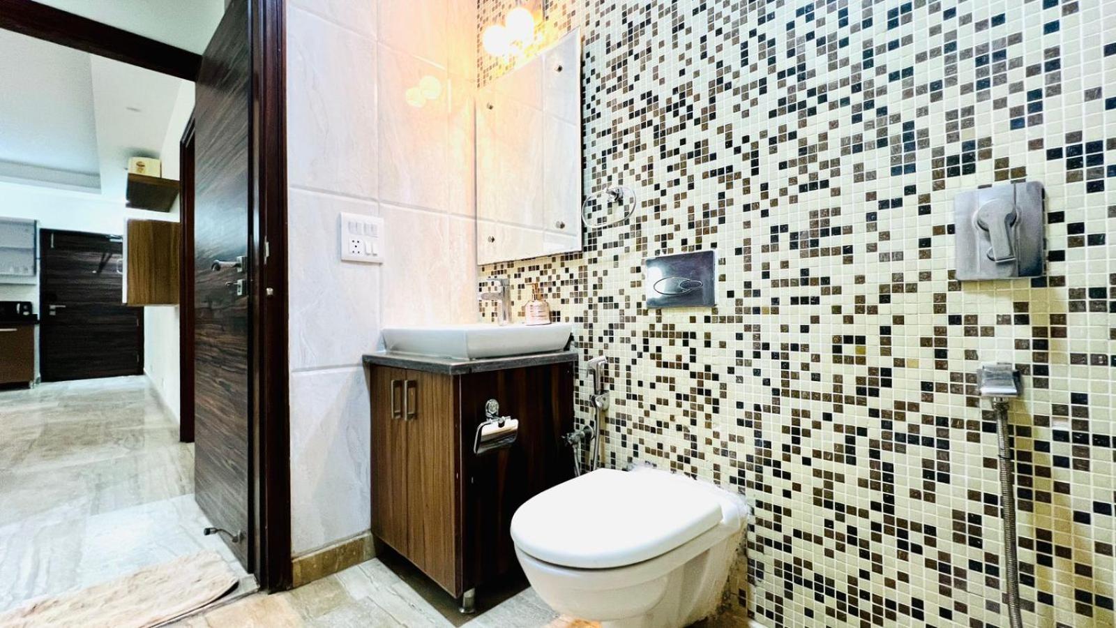 Olive Serviced Apartments - New Friends Colony Neu-Delhi Exterior foto